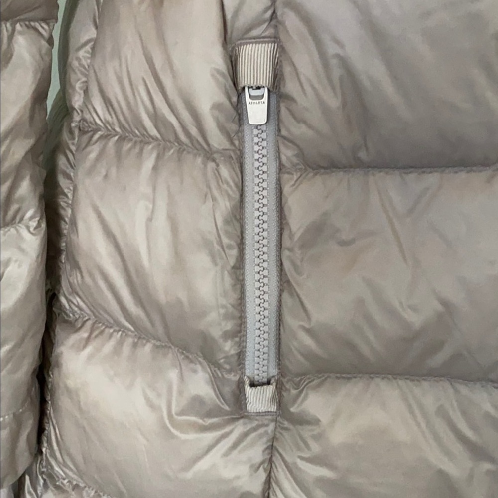 Athleta Lightweight Down Coat - Picture 10 of 12
